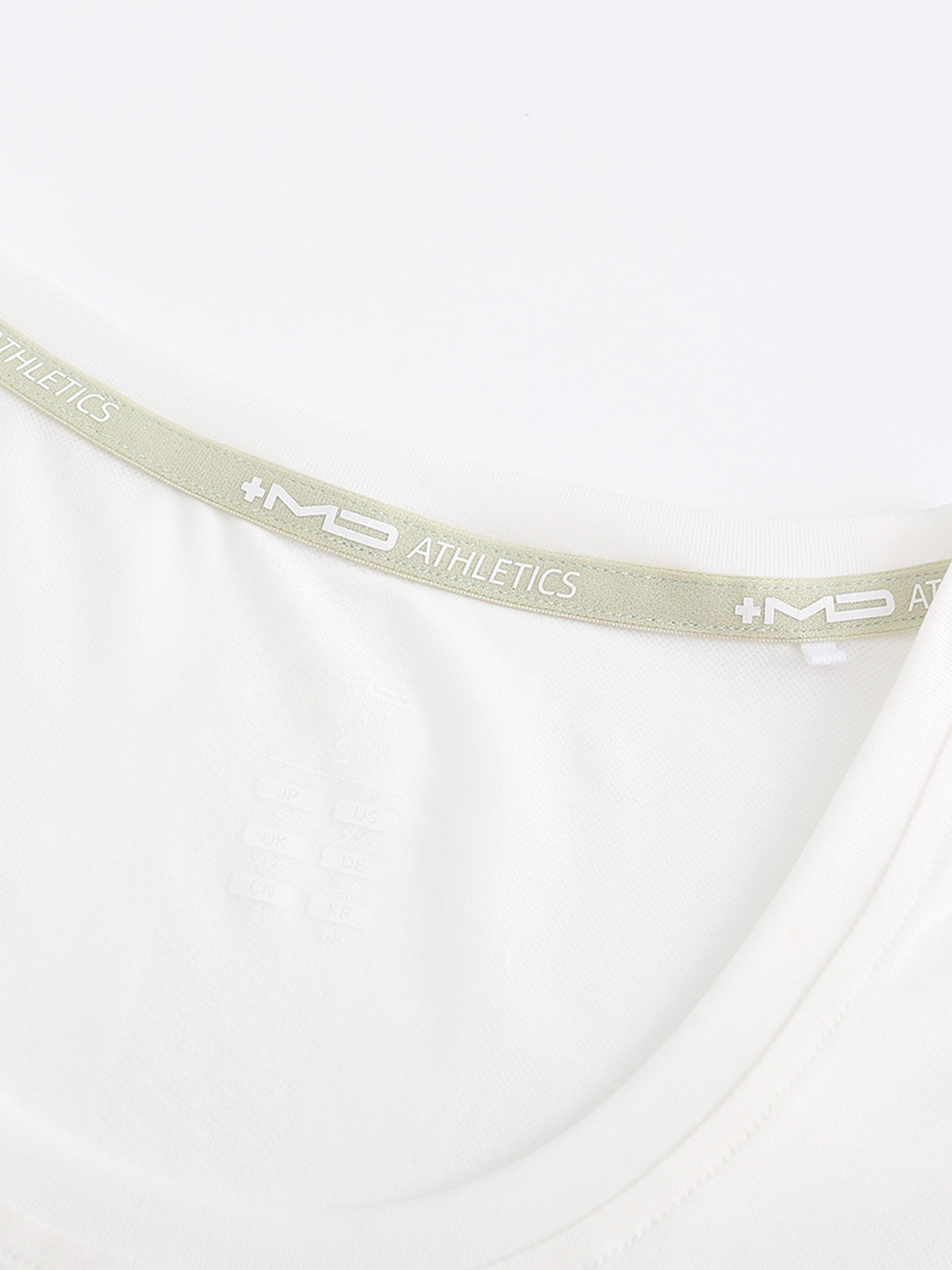 +MD Air Series - Women's FeatherAir Performance Tank